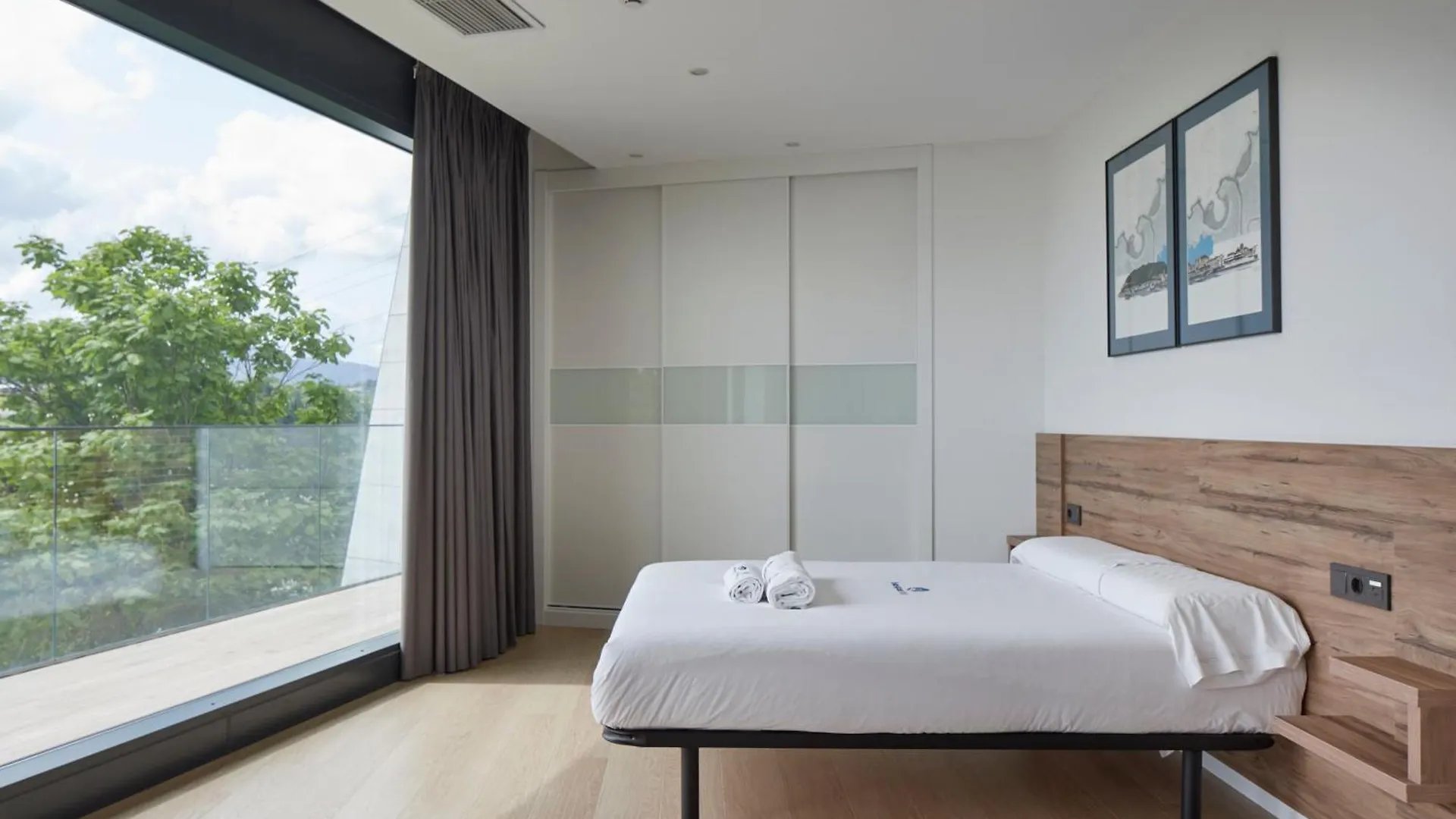 Mantulene Apartments - Basque Stay San Sebastián Spanien